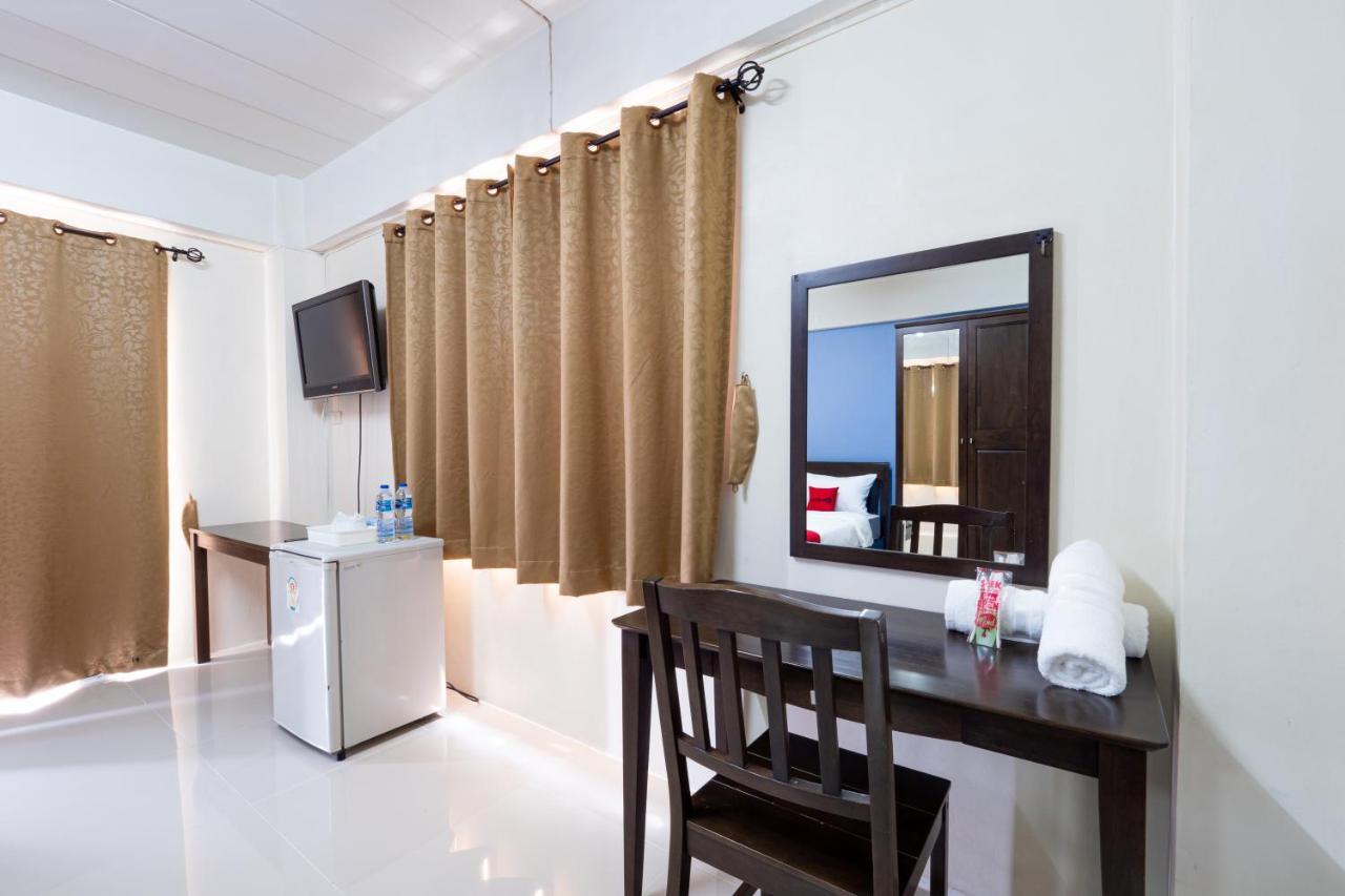 RedDoorz SI FAH at Bangsaen Hotel Ban Rong Khoei Exterior foto
